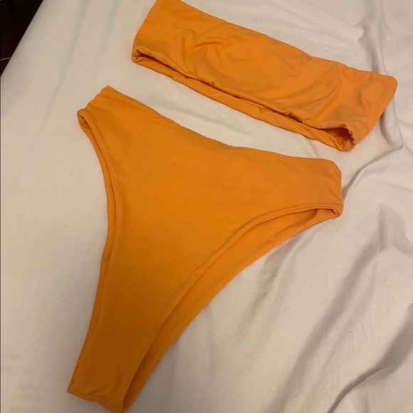 SOLD - 437 Negroni Aubrey Set - Picture 3 of 7